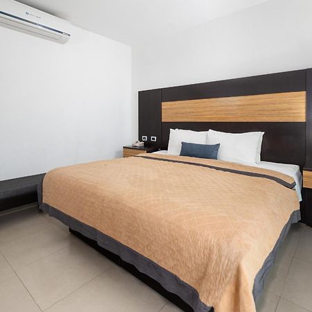 Hotel Mexico Plaza Silao Aeropuerto Zewnętrze zdjęcie
